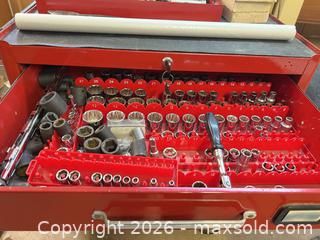 MaxSold Auction: Beach Industries Red Rolling Tool Chest with Drawers - Point Edward (Ontario, Canada) SELLER MANAGED Estate Sale Online Auction -  Michigan Avenue