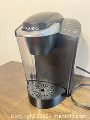 MaxSold Auction: Keurig Single-Serve K-Cup Coffee Maker, Black - Point Edward (Ontario, Canada) SELLER MANAGED Estate Sale Online Auction -  Michigan Avenue