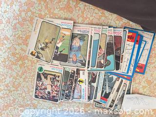 MaxSold Auction: Lot of 100+ 1970s Baseball, mostly Hockey Trading Cards (O-Pee-Chee & Topps) - Point Edward (Ontario, Canada) SELLER MANAGED Estate Sale Online Auction -  Michigan Avenue