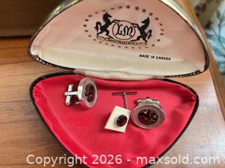 MaxSold Auction: Lot of 16+ Vintage Mid-Century Cufflinks, Tie Clips, Studs & Pins - Point Edward (Ontario, Canada) SELLER MANAGED Estate Sale Online Auction -  Michigan Avenue