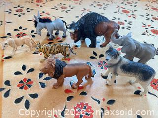 MaxSold Auction: Lot of 5–7 Plastic Animal Figures (Lions, Tiger, Elephant) - Point Edward (Ontario, Canada) SELLER MANAGED Estate Sale Online Auction -  Michigan Avenue