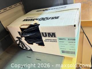 MaxSold Auction: Maxxium 35 x 50 Black Heavy-Duty Trash Bags, 100/Box - Point Edward (Ontario, Canada) SELLER MANAGED Estate Sale Online Auction -  Michigan Avenue