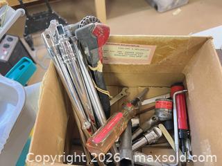 MaxSold Auction: Mixed Hand Tool Set with Screwdrivers, Wrenches & Sockets - Point Edward (Ontario, Canada) SELLER MANAGED Estate Sale Online Auction -  Michigan Avenue