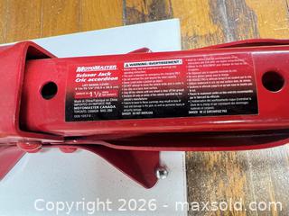 MaxSold Auction: MotoMaster 1/2 Ton Scissor Jack, 4 1/2"–15 1/8" Lift, Red - Point Edward (Ontario, Canada) SELLER MANAGED Estate Sale Online Auction -  Michigan Avenue