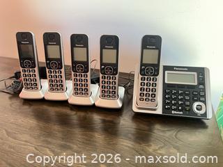 MaxSold Auction: Panasonic Cordless Landline Phone System, 5 Handsets - Point Edward (Ontario, Canada) SELLER MANAGED Estate Sale Online Auction -  Michigan Avenue