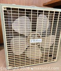 MaxSold Auction: Parklane 20 x 20 Inch Box Fan - Point Edward (Ontario, Canada) SELLER MANAGED Estate Sale Online Auction -  Michigan Avenue