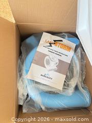 MaxSold Auction: Solaire MaxStorm Blue Air Mover Carpet Dryer Blower Fan - Point Edward (Ontario, Canada) SELLER MANAGED Estate Sale Online Auction -  Michigan Avenue