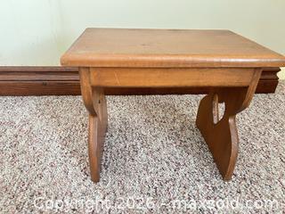 MaxSold Auction: Solid Wood Footstool, Light Brown Honey Finish, Cottage Heart Cutout - Point Edward (Ontario, Canada) SELLER MANAGED Estate Sale Online Auction -  Michigan Avenue