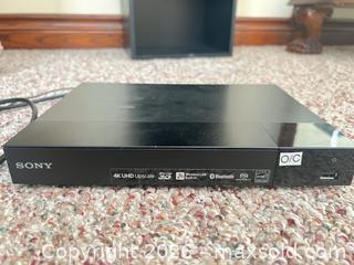 MaxSold Auction: Sony Black BD Series Blu-ray Player (4K Upscale, 3D) - Point Edward (Ontario, Canada) SELLER MANAGED Estate Sale Online Auction -  Michigan Avenue