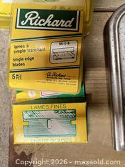 MaxSold Auction: Vintage Gillette & Richard Single/Double Edge Blades + Holder - Point Edward (Ontario, Canada) SELLER MANAGED Estate Sale Online Auction -  Michigan Avenue