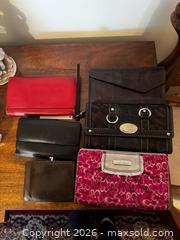 MaxSold Auction: Ladies Accessories - Burnaby (British Columbia, Canada) SELLER MANAGED Estate Sale Online Auction - Beresford Street (CONDO)