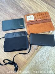 MaxSold Auction: Ladies Accessories - Burnaby (British Columbia, Canada) SELLER MANAGED Estate Sale Online Auction - Beresford Street (CONDO)