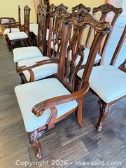 MaxSold Auction: Set of 6 Traditional / Queen Anne Dining Chairs C - King (Ontario, Canada) Moving Online Auction - Scott Crescent
