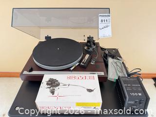 MaxSold Auction: Thorens TD 321 Turntable / Record Player B - King (Ontario, Canada) Moving Online Auction - Scott Crescent