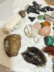 MaxSold Auction: Mixed Rock & Mineral Collection, Small Lot (20–50 pcs) - Cupertino (California, USA) SELLER MANAGED Downsizing Online Auction - Rollingdell Drive (CONDO)