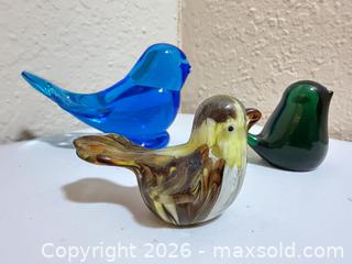 MaxSold Auction: Set of 3 Small Glass Birds (Blue Bird of Happiness  - Cupertino (California, USA) SELLER MANAGED Downsizing Online Auction - Rollingdell Drive (CONDO)