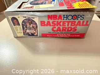 MaxSold Auction: 1990 NBA Hoops Basketball Trading Card 36-Count Box - Wake Forest (North Carolina, USA) SELLER MANAGED Downsizing Online Auction -  Marbank Street