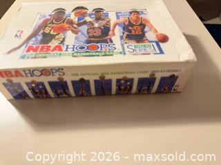 MaxSold Auction: 1992-93 NBA Hoops Series 1 Wax Box (36 Packs) - Wake Forest (North Carolina, USA) SELLER MANAGED Downsizing Online Auction -  Marbank Street