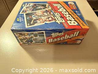 MaxSold Auction: 1993 Topps Series 1 36-Count Hobby/Wax Box - Wake Forest (North Carolina, USA) SELLER MANAGED Downsizing Online Auction -  Marbank Street