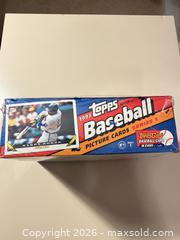 MaxSold Auction: 1993 Topps Series 1 Baseball Cards 36-Count Box - Wake Forest (North Carolina, USA) SELLER MANAGED Downsizing Online Auction -  Marbank Street