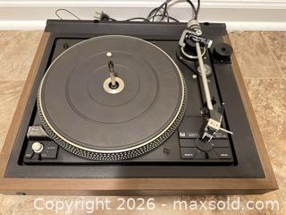 MaxSold Auction: Dual CS 1257 Turntable / Record Player, Walnut Plinth - Wake Forest (North Carolina, USA) PARTNER MANAGED Downsizing Online Auction -  Marbank Street