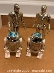 MaxSold Auction: Kenner vintage 1970s C-3PO & R2-D2 figures - Wake Forest (North Carolina, USA) SELLER MANAGED Downsizing Online Auction -  Marbank Street