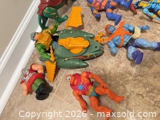 MaxSold Auction: Mattel Masters of the Universe 1980s Figures, Battle Cat & Wind Raider - Wake Forest (North Carolina, USA) SELLER MANAGED Downsizing Online Auction -  Marbank Street