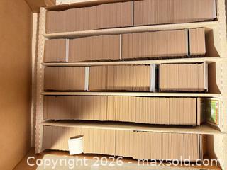 MaxSold Auction: Thousands of 1970s Topps Baseball Cards with Team Checklists - Wake Forest (North Carolina, USA) SELLER MANAGED Downsizing Online Auction -  Marbank Street