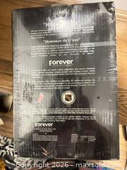 MaxSold Auction: Forever Collectible Hockey Bobblehead, Limited Edition - Clarington (Ontario, Canada) SELLER MANAGED Downsizing Online Auction - Trulls Road