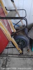 MaxSold Auction: True Temper Wheelbarrow, Steel Tray, Wood Handles - St. Catharines (Ontario, Canada) SELLER MANAGED Downsizing Online Auction -  Brrookbanks Drive