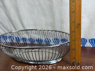 MaxSold Auction: ALESSI Italy - Wire Centrepiece Bowl - Hamilton (Ontario, Canada) SELLER MANAGED Estate Sale Online Auction - Gertrude Street