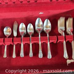 MaxSold Auction: Tudor Plate by Oneida 50-Piece Silver Plated Flatware Set - Saanich (British Columbia, Canada) SELLER MANAGED Downsizing Online Auction - Viaduct Avenue East