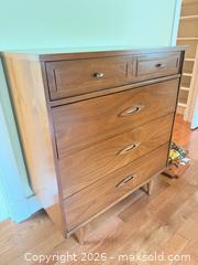 MaxSold Auction: Mid-Century Solid Wood Kroehler 4-Drawer Dresser, Stained Natural Finish - Victoria (British Columbia, Canada) PARTNER MANAGED Estate Sale Online Auction - Haida Drive