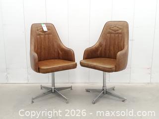 MaxSold Auction: Pair of Vintage Swivel Armchairs - Toronto (Ontario, Canada) PARTNER MANAGED Downsizing Online Auction - Esandar Drive (STORAGE)