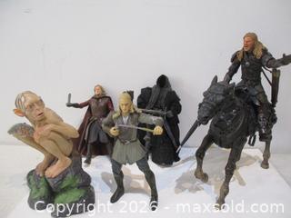 MaxSold Auction: Four 2001/2002 Lord Of The Rings Action Figures By MARVEL Plus 2003 TOLKEN SIDESHOW WETA Collectables "SMEAGOL" Poly Resin Figure. - Toronto (Ontario, Canada) SELLER MANAGED Estate Sale Online Auction - Annette Street