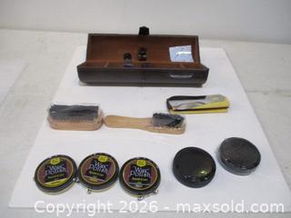 MaxSold Auction: Stone & Clark 12 Piece Compact Shoe Shine Kit. - Toronto (Ontario, Canada) SELLER MANAGED Estate Sale Online Auction - Annette Street
