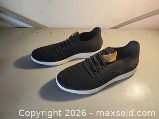 MaxSold Auction: CangBao men's shoes size 10. - Toronto (Ontario, Canada) SELLER MANAGED Downsizing Online Auction - Pilkington