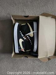 MaxSold Auction: Nike Blazer Mid '77 "Pomegranate - Toronto (Ontario, Canada) SELLER MANAGED Downsizing Online Auction - Pilkington