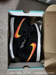 MaxSold Auction: Nike SB Dunk High Pro  - Toronto (Ontario, Canada) SELLER MANAGED Downsizing Online Auction - Pilkington