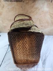MaxSold Auction: Picnic basket - Toronto (Ontario, Canada) SELLER MANAGED Downsizing Online Auction - Pilkington