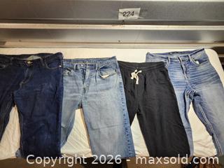 MaxSold Auction: 4 Pair of Men's Pants, Designer Jeans and Sweatpants - Hanover Township (Pennsylvania, USA) PARTNER MANAGED Downsizing Online Auction - Airport Road (STORAGE)              