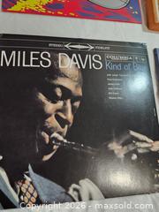 MaxSold Auction: 8 records LPs - Hanover Township (Pennsylvania, USA) PARTNER MANAGED Downsizing Online Auction - Airport Road (STORAGE)              