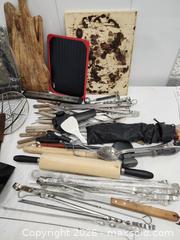 MaxSold Auction: BBQ items - Hanover Township (Pennsylvania, USA) PARTNER MANAGED Downsizing Online Auction - Airport Road (STORAGE)              