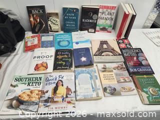 MaxSold Auction: Books - Hanover Township (Pennsylvania, USA) PARTNER MANAGED Downsizing Online Auction - Airport Road (STORAGE)              