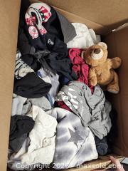 MaxSold Auction: Clothes, towels, sheets - Hanover Township (Pennsylvania, USA) PARTNER MANAGED Downsizing Online Auction - Airport Road (STORAGE)              