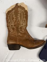 MaxSold Auction: Cowboy boots (W8), Havaianas flipflops (M11-12)  - Hanover Township (Pennsylvania, USA) PARTNER MANAGED Downsizing Online Auction - Airport Road (STORAGE)              