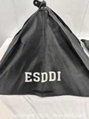 MaxSold Auction: esddi softbox encased photography light - Hanover Township (Pennsylvania, USA) PARTNER MANAGED Downsizing Online Auction - Airport Road (STORAGE)              