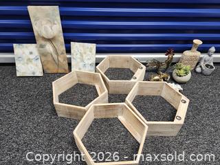 MaxSold Auction: Home decor - Hanover Township (Pennsylvania, USA) PARTNER MANAGED Downsizing Online Auction - Airport Road (STORAGE)              