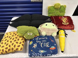 MaxSold Auction: Kids pillows and stuffed animals - Hanover Township (Pennsylvania, USA) PARTNER MANAGED Downsizing Online Auction - Airport Road (STORAGE)              