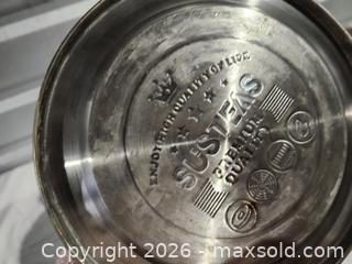 MaxSold Auction: Kitchen lot - Hanover Township (Pennsylvania, USA) PARTNER MANAGED Downsizing Online Auction - Airport Road (STORAGE)              